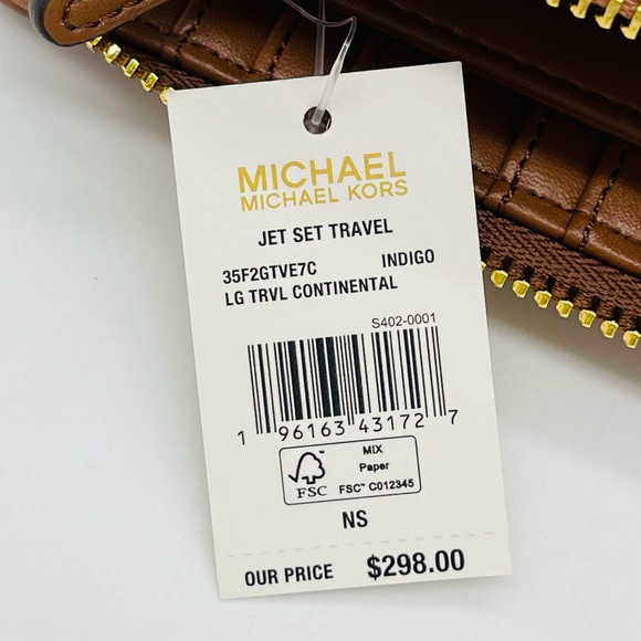 Michael Kors Large Continental Wallet Wristlet - Picture 8 of 8